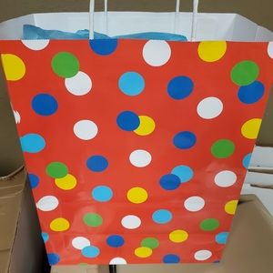 Meet your Posher, Robin